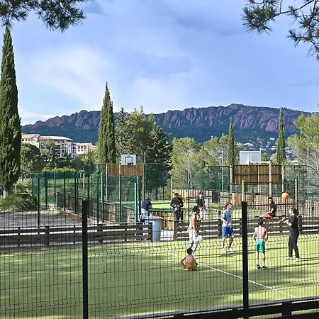 Διαμέρισμα Le Village - E1103 By Interhome